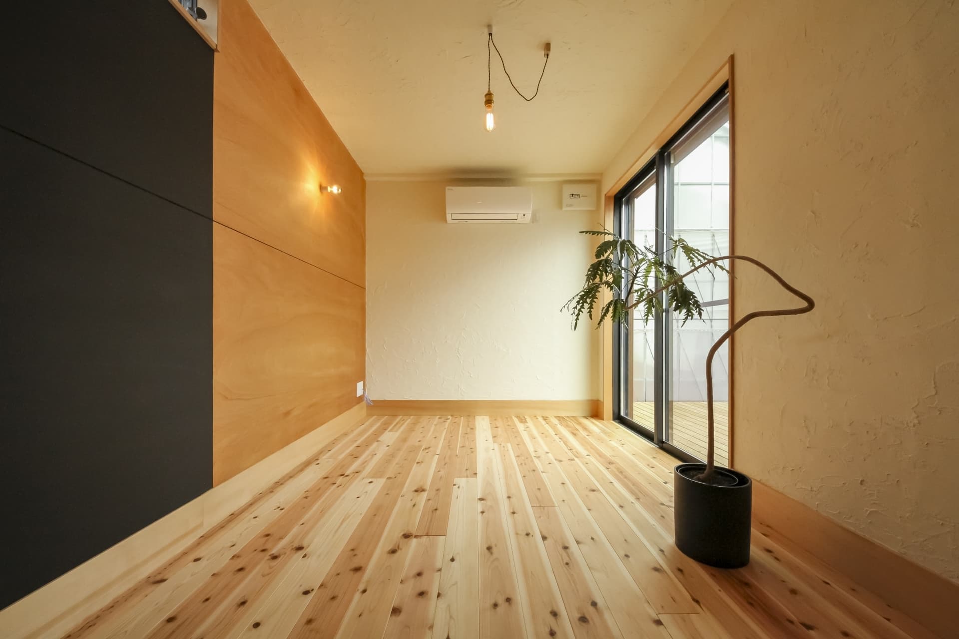 黒板塗料